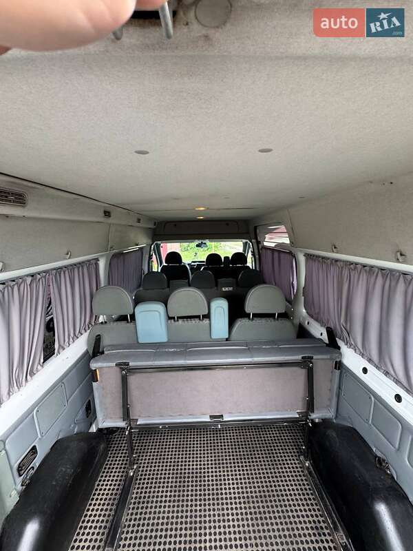 Микроавтобус Ford Transit 2011 в Тульчине