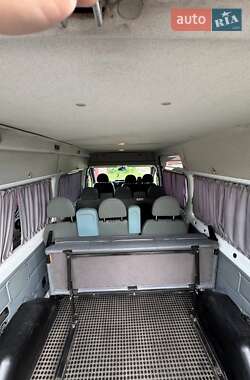 Минивэн Ford Transit 2011 в 
