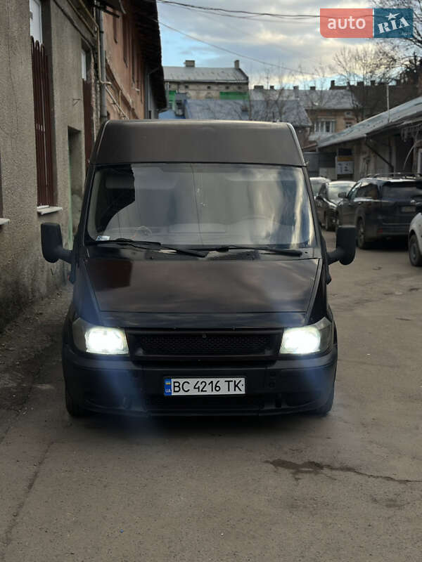 Грузовой фургон Ford Transit 2005 в Львове