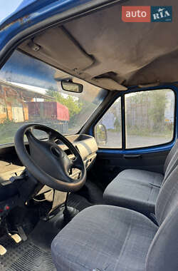 Грузовой фургон Ford Transit 1993 в 