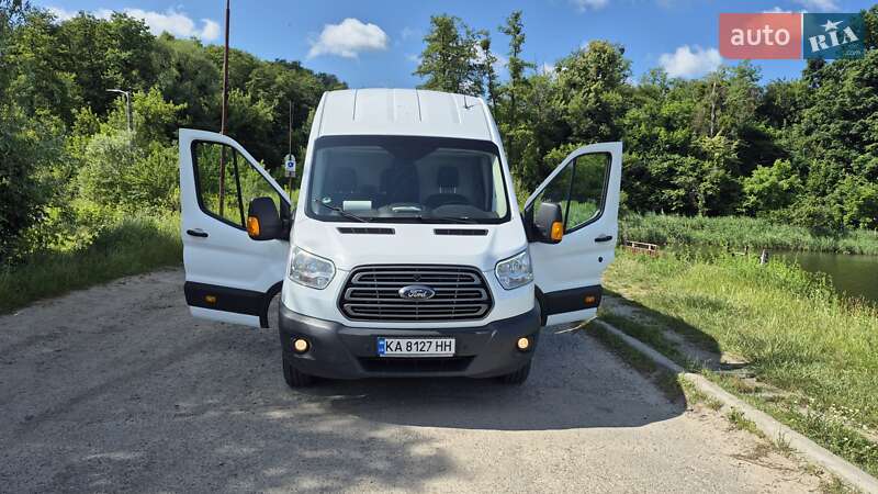 Ford Transit 2016