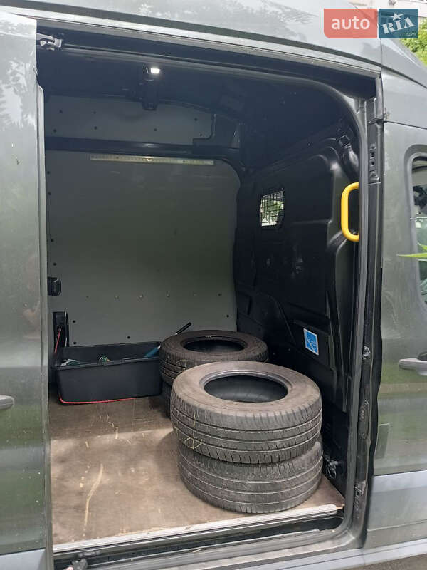 Грузовой фургон Ford Transit 2018 в Киеве