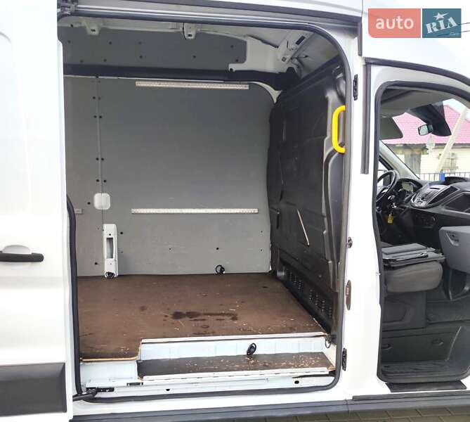Грузовой фургон Ford Transit 2018 в Ковеле