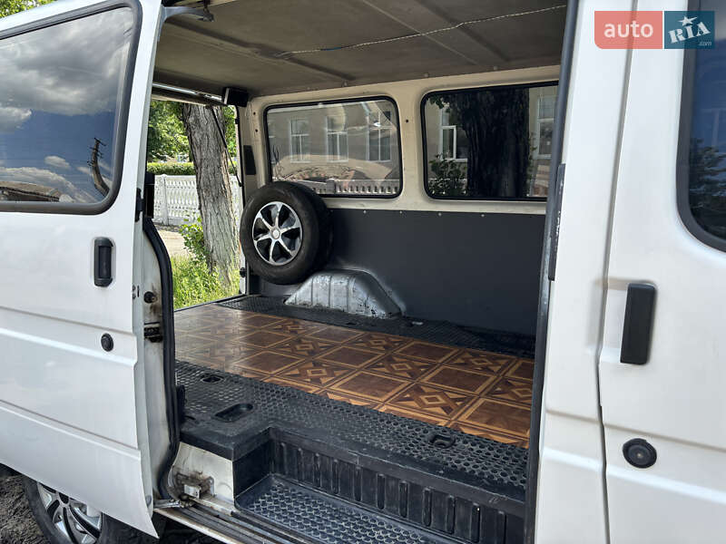 Вантажний фургон Ford Transit 1999 в Роздільній