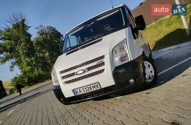 Грузовой фургон Ford Transit 2012 в 