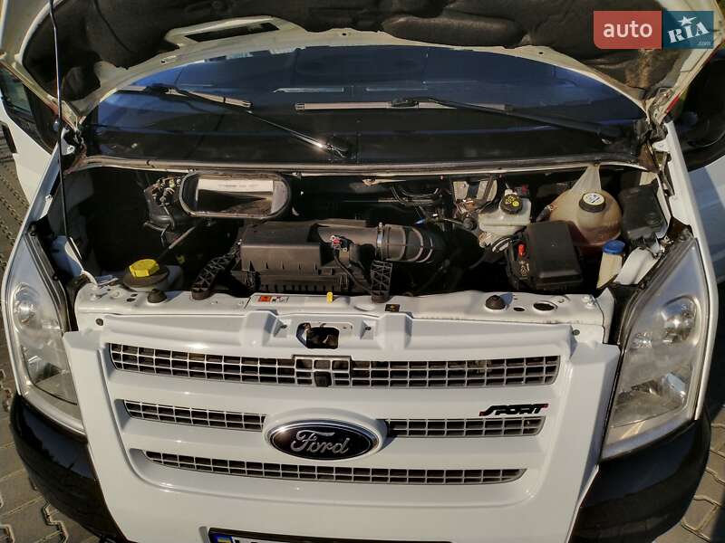 Грузовой фургон Ford Transit 2012 в Тернополе