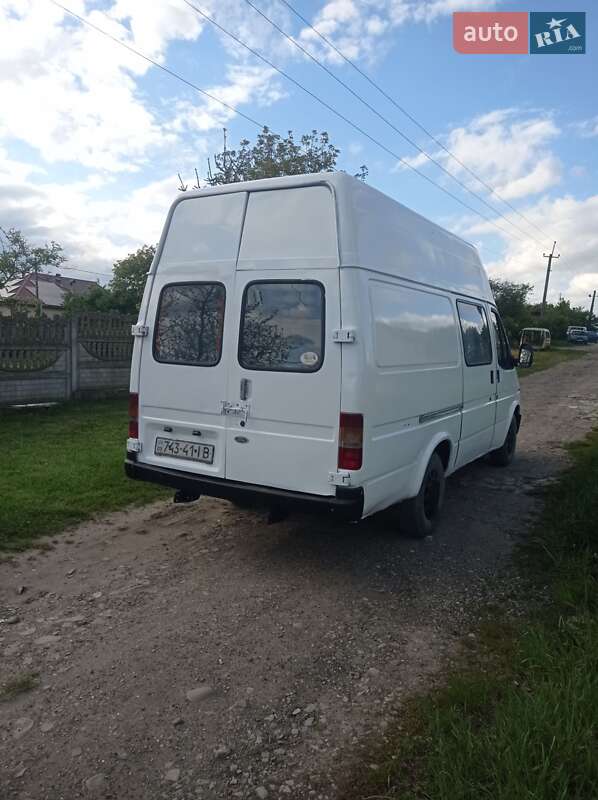 Грузовой фургон Ford Transit 1981 в Бурштыне
