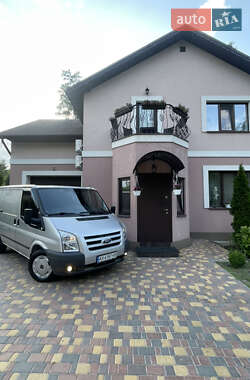 Грузовой фургон Ford Transit 2011 в 