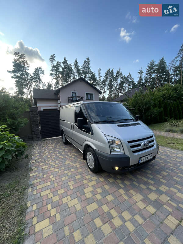 Грузовой фургон Ford Transit 2011 в Киеве