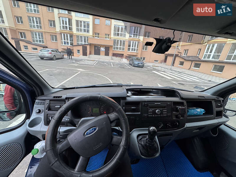 Грузовой фургон Ford Transit 2008 в Киеве