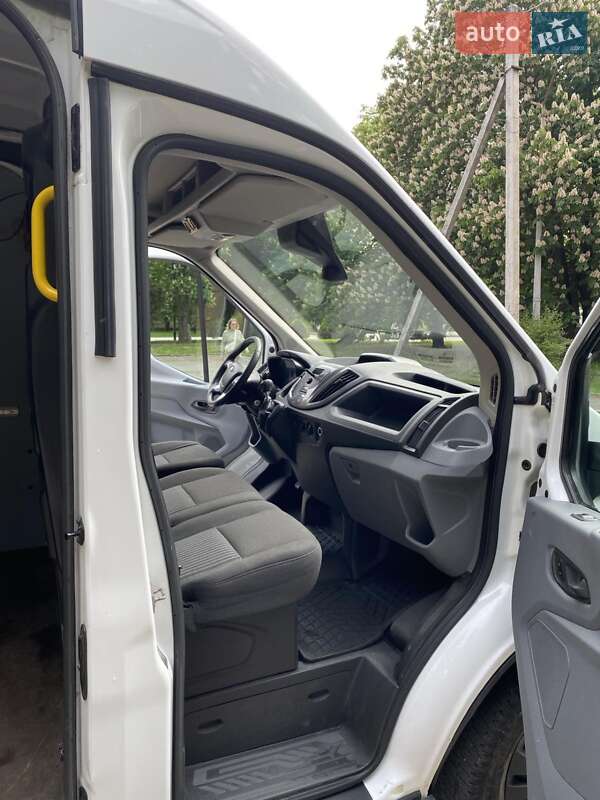 Грузовой фургон Ford Transit 2015 в Желтых Водах