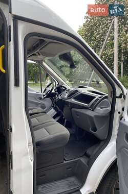 Грузовой фургон Ford Transit 2015 в 