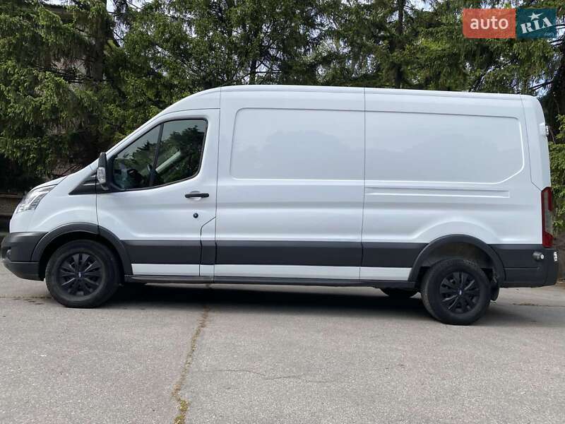 Грузовой фургон Ford Transit 2015 в Желтых Водах