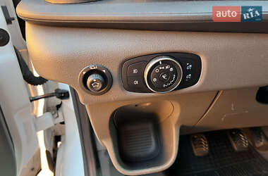 Грузовой фургон Ford Transit 2020 в 