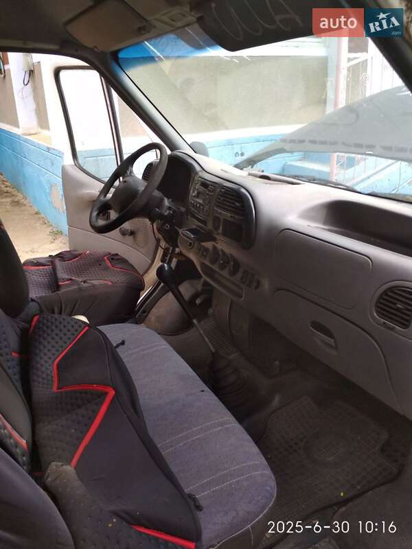 Грузовой фургон Ford Transit 1998 в Могилев-Подольске