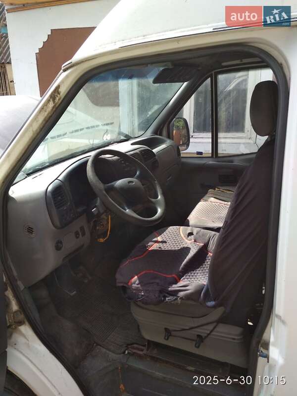 Грузовой фургон Ford Transit 1998 в Могилев-Подольске