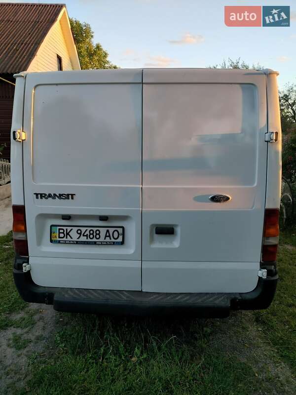 Грузопассажирский фургон Ford Transit 2004 в Рокитном