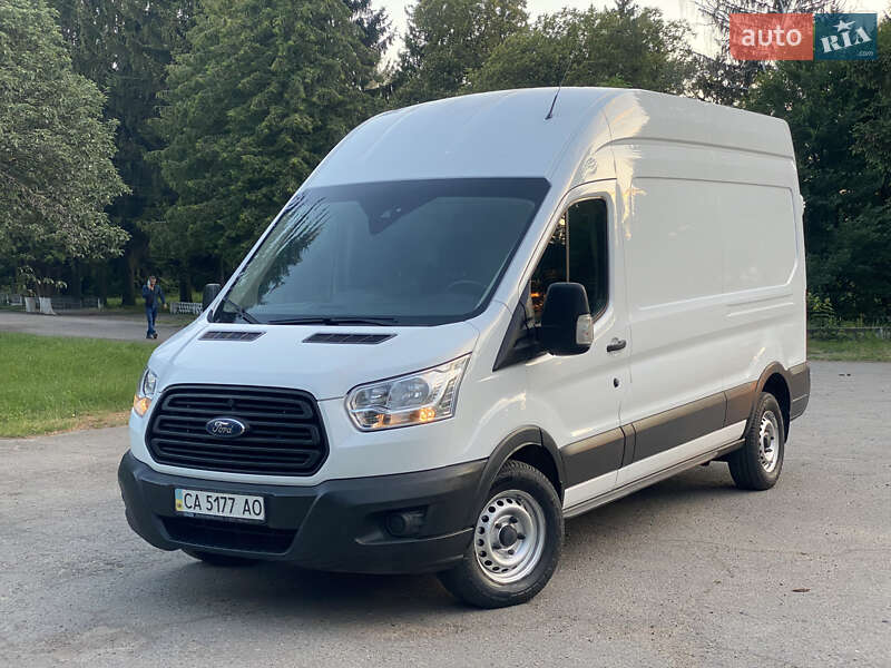 Грузовой фургон Ford Transit 2014 в 