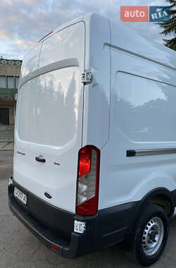 Грузовой фургон Ford Transit 2014 в 