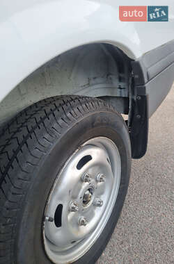 Грузовой фургон Ford Transit 2013 в 