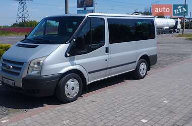 Микроавтобус Ford Transit 2012 в 