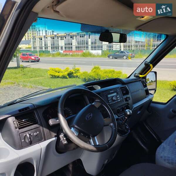 Мікроавтобус Ford Transit 2012 в Луцьку