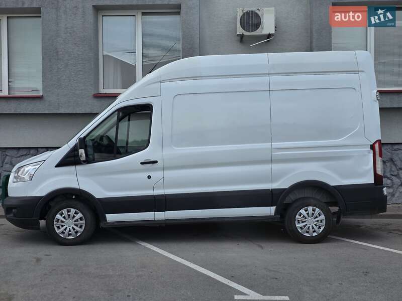 Грузовой фургон Ford Transit 2016 в Тернополе