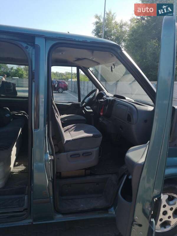 Микроавтобус Ford Transit 2002 в Кривом Роге