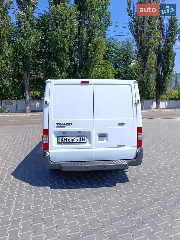 Вантажний фургон Ford Transit 2011 в Києві