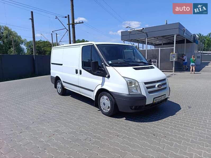Вантажний фургон Ford Transit 2011 в Києві