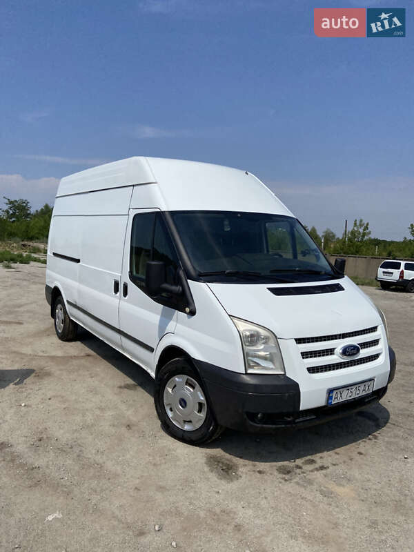 Вантажний фургон Ford Transit 2012 в 