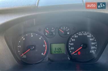 Вантажний фургон Ford Transit 2010 в 