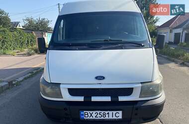 Грузовой фургон Ford Transit 2000 в 