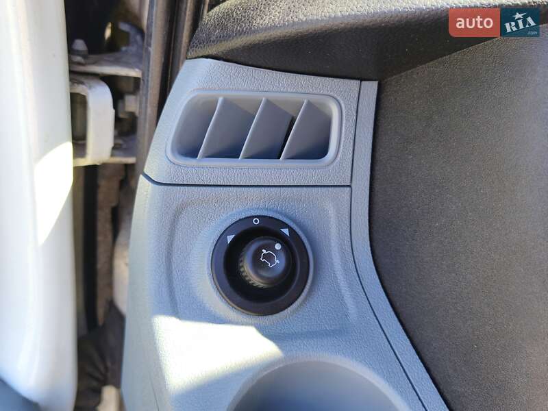 Грузовой фургон Ford Transit 2012 в Днепре