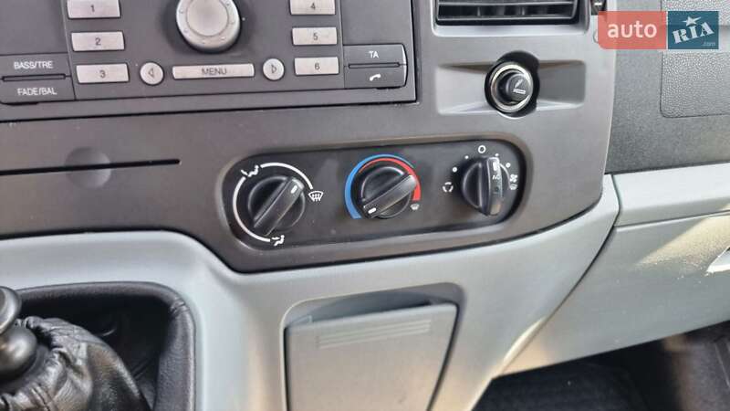 Микроавтобус Ford Transit 2008 в Староконстантинове