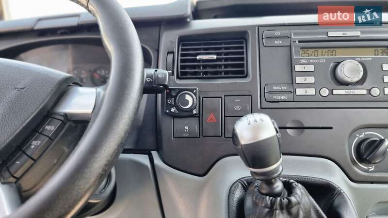 Микроавтобус Ford Transit 2008 в Староконстантинове