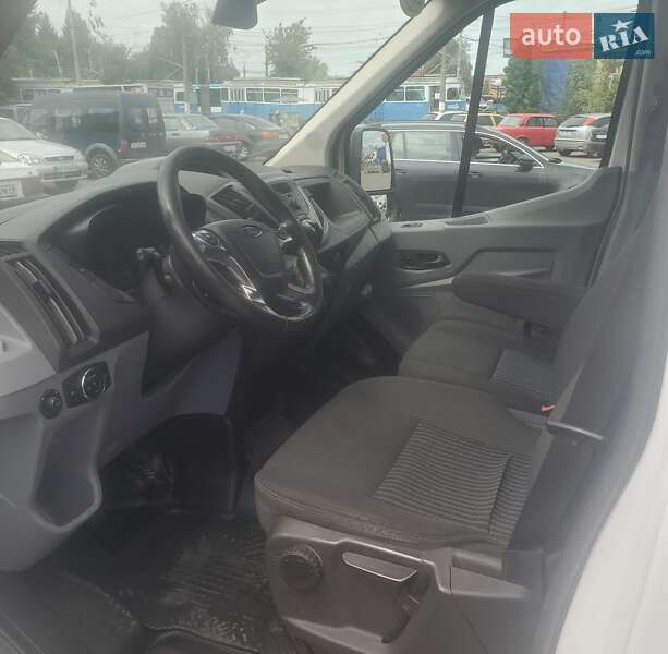 Грузовой фургон Ford Transit 2017 в Виннице