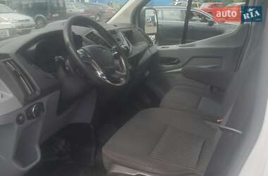 Грузовой фургон Ford Transit 2017 в 