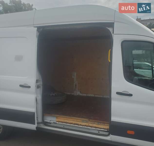Грузовой фургон Ford Transit 2017 в Виннице
