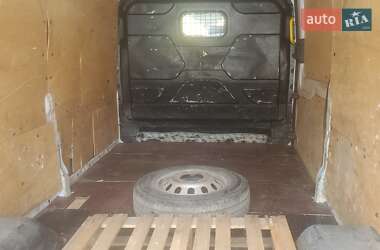 Грузовой фургон Ford Transit 2017 в 