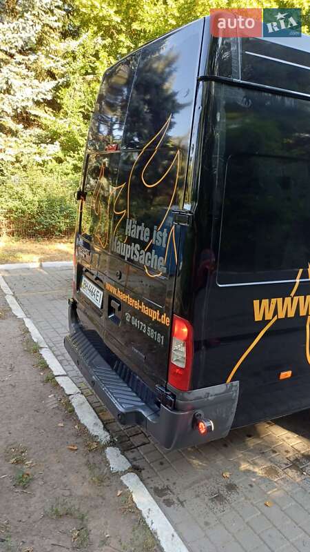 Вантажний фургон Ford Transit 2012 в Одесі