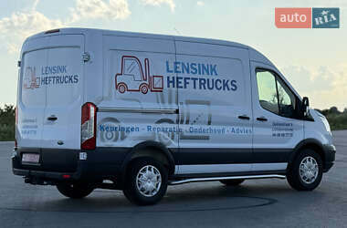 Вантажний фургон Ford Transit 2017 в 