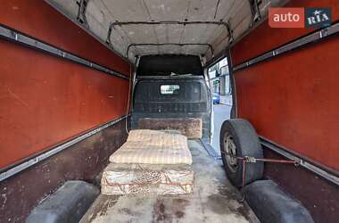 Вантажний фургон Ford Transit 2005 в 