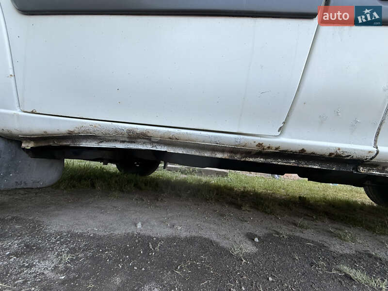 Вантажний фургон Ford Transit 2005 в Іванові