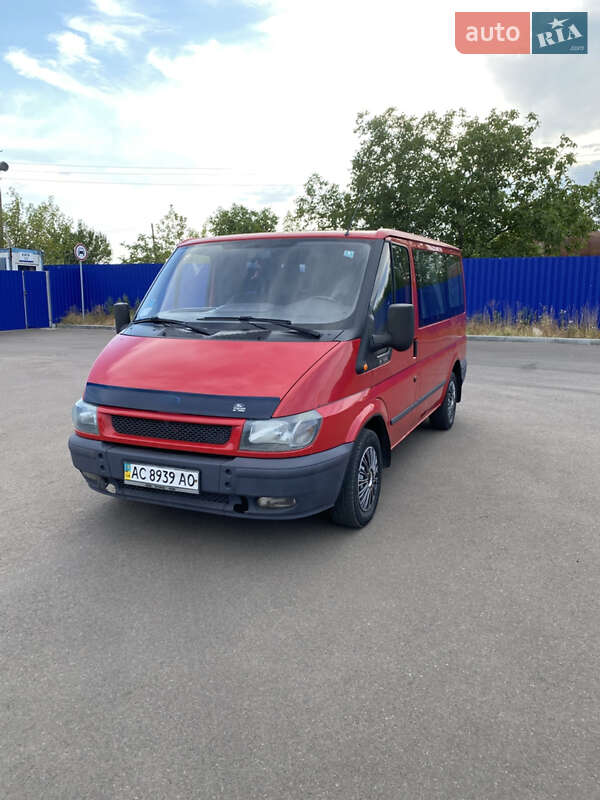 Вантажопасажирський фургон Ford Transit 2005 в 