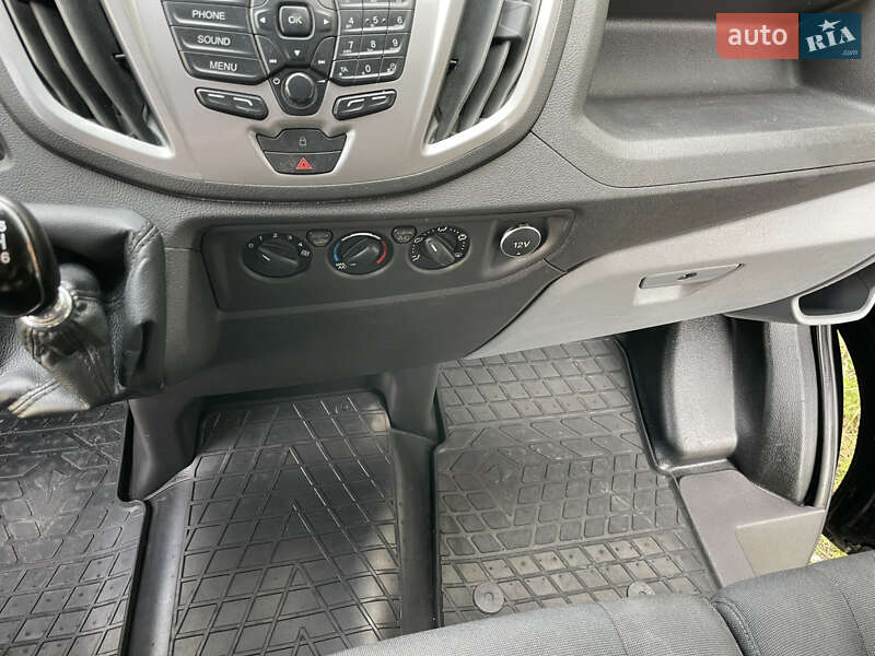 Грузовой фургон Ford Transit 2016 в Ковеле