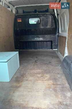 Грузовой фургон Ford Transit 2005 в 