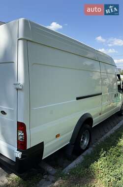 Грузовой фургон Ford Transit 2013 в 