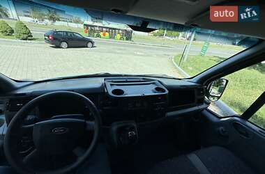 Грузовой фургон Ford Transit 2013 в 