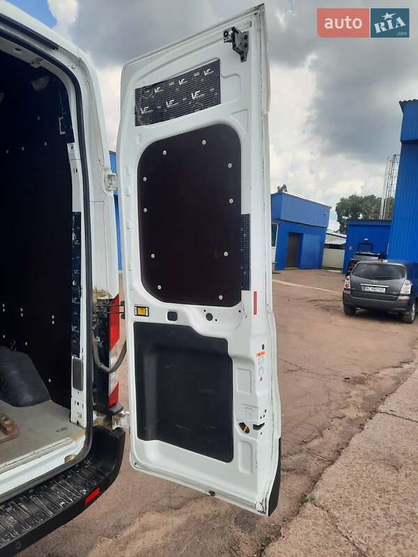 Грузовой фургон Ford Transit 2023 в Чернигове